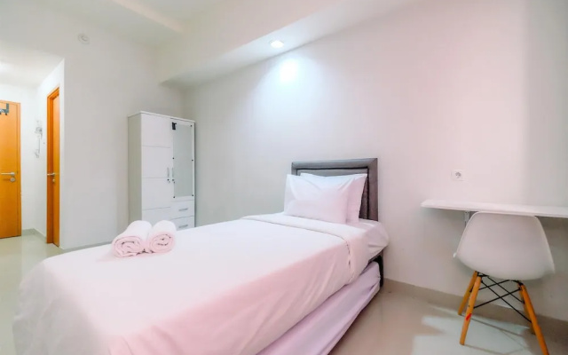 Nice And Comfortable Studio Evenciio Margonda Apartment