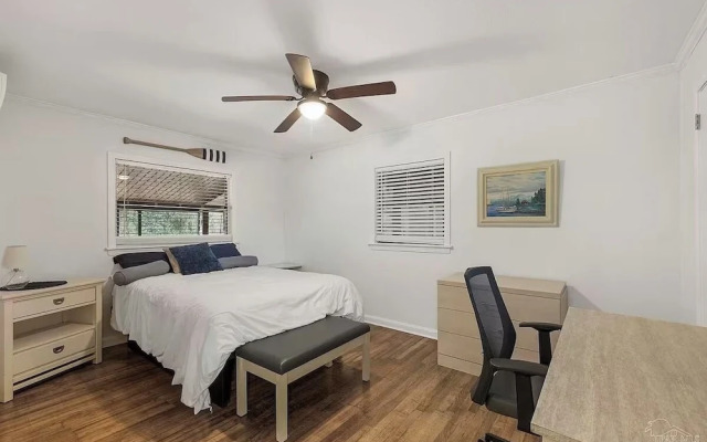 Cozy Hencye 3 Near Uwf, Hospital & Pensacola Beach