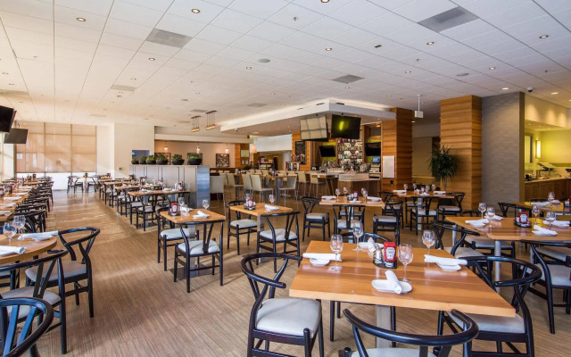 Holiday Inn Golden Gateway by IHG