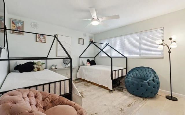 307 Brightwaters Dr