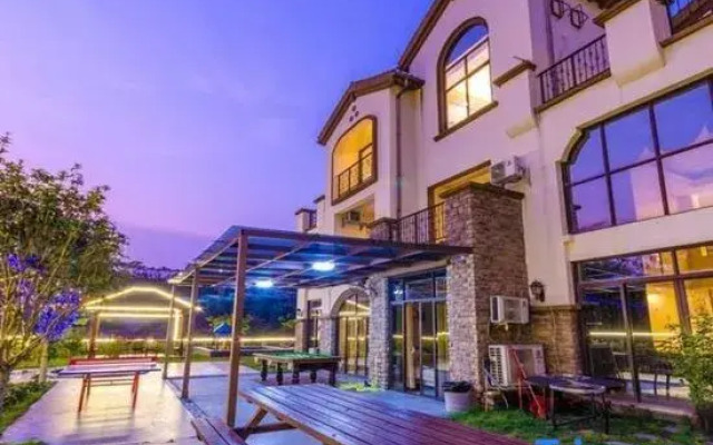 Quan tu Hotel