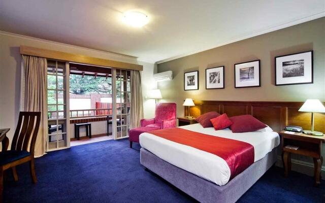 Mercure Canberra