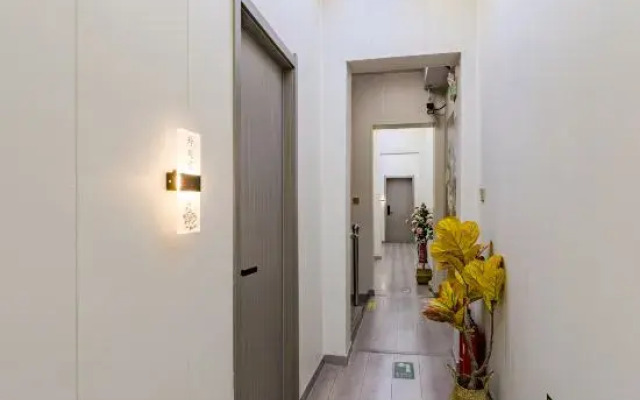 Huashijian Homestay (Shizi Street Luoqi Ancient City Branch)