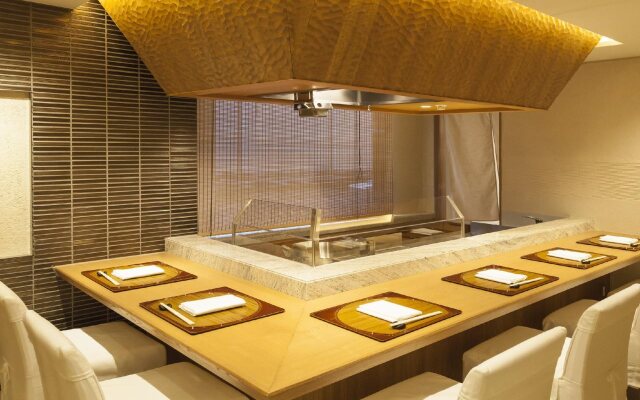 Allamanda Aoyama Hotel