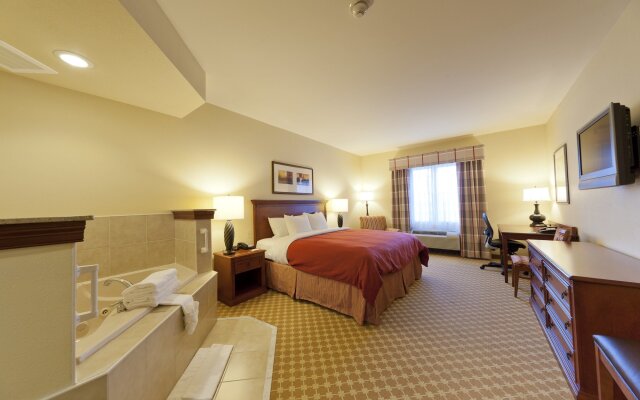 Country Inn & Suites by Radisson, Manchester Airport, NH