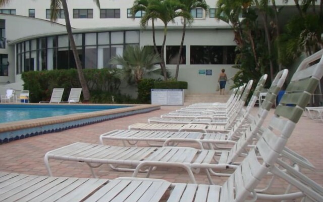 Casablanca by Design Suites Miami
