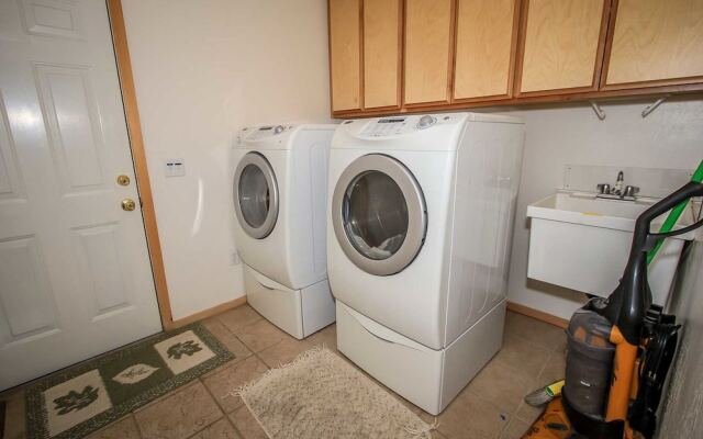 Heavenly Lodge-1422 by Big Bear Vacations