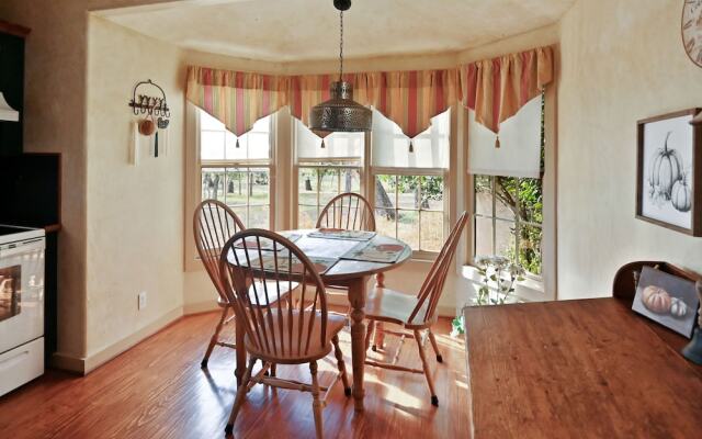 Czech 1 Bedroom Cabin by RedAwning