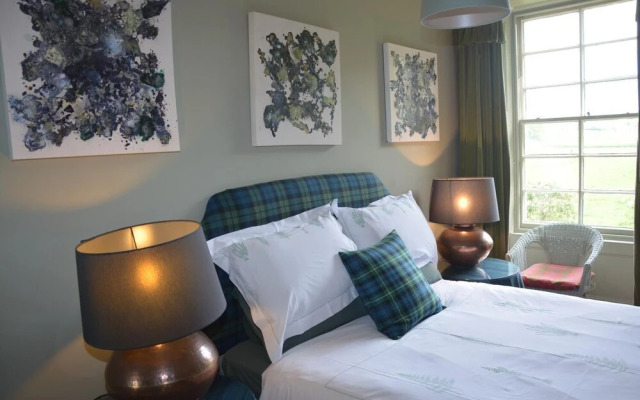 Scaurbridge House