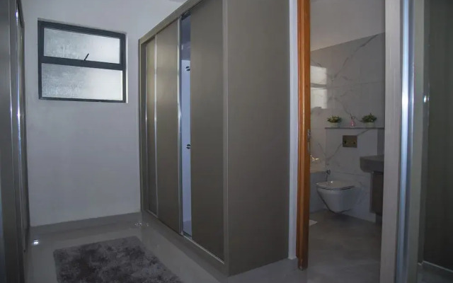 Mira Heights Residences