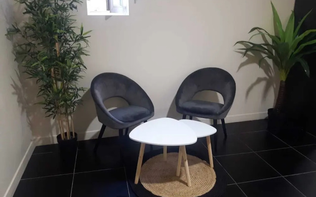 Guesthouse near Charles De Gaulle Airport