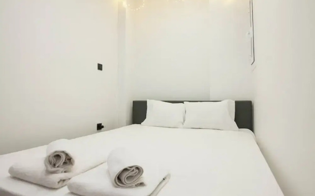 Brand New 1 Bd Apt in Trendy Kipseli