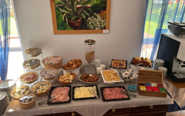 Albergo Madri Pie