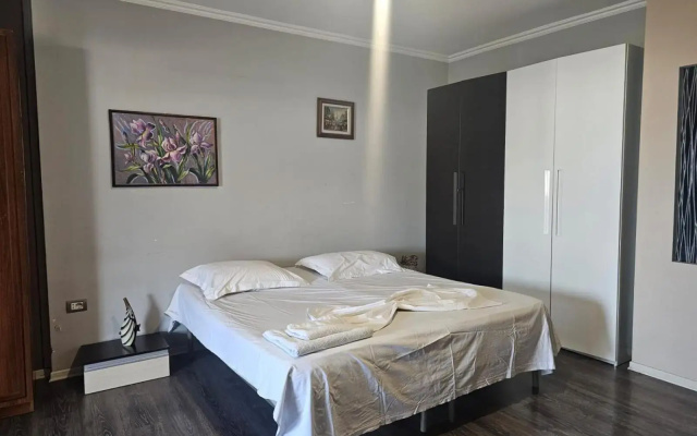 MAin Apartment