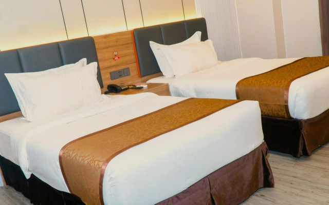 Vienna Hotel (Newly Renovated 2025)