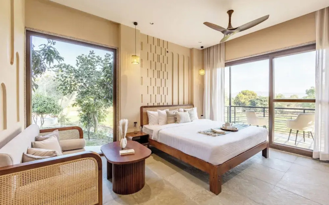 ELIVAAS Cows & Cuddles 4 BHK