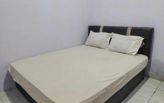 Menara Sakti Homestay near GOR Mastrip Probolinggo