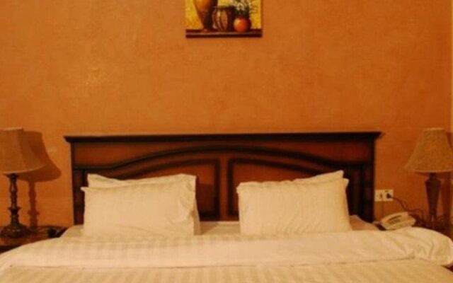 Lafontaine Alsaad Suites