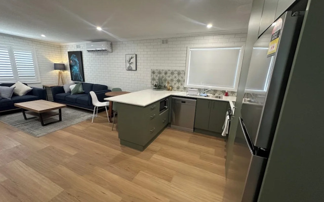 Central Cullen Apartments