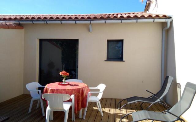 Au Refuge Des Farfas