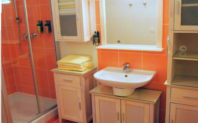 Hrabovo Lake View Apartment