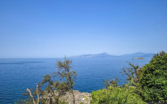 Nice Apartment in Bivongi With Wifi and 1 Bedrooms