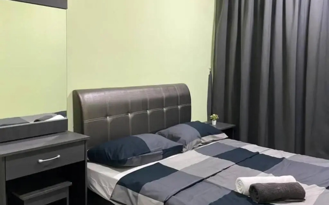 KB22, Cyberjaya, Netflix, WiFi, FREE PARKING.