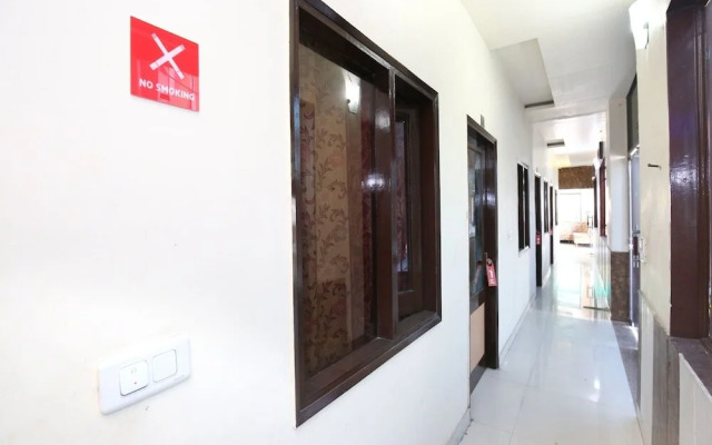 Aashiana Hotel