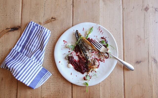 The Bell at Broadway