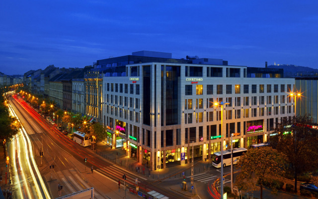Courtyard by Marriott Budapest City Center