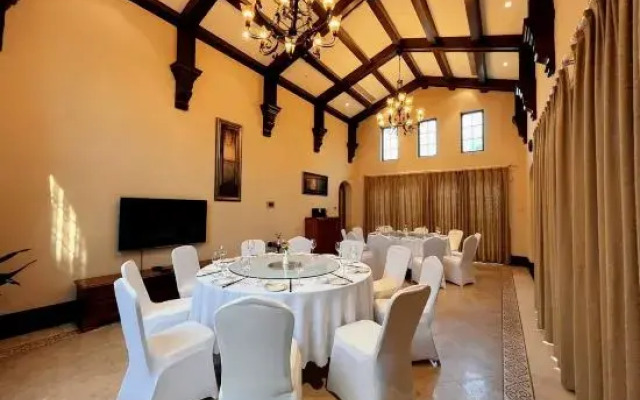 Windward Loch Club Villa （KunShanDianShanHu）
