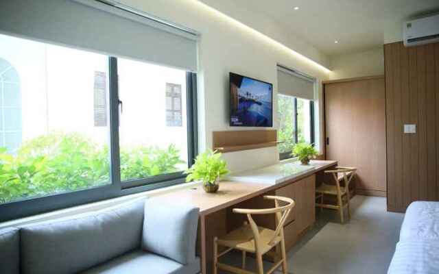 UEH Boutique Hotel