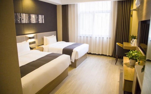 UP and IN Hotel Henan Zhengzhou Xinzheng District Shuanghu Avenue Metro Station – Guest Rooms – Zhengzhou
