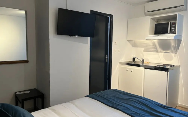 AppartHotel Festival Sud Suites - Gare TGV