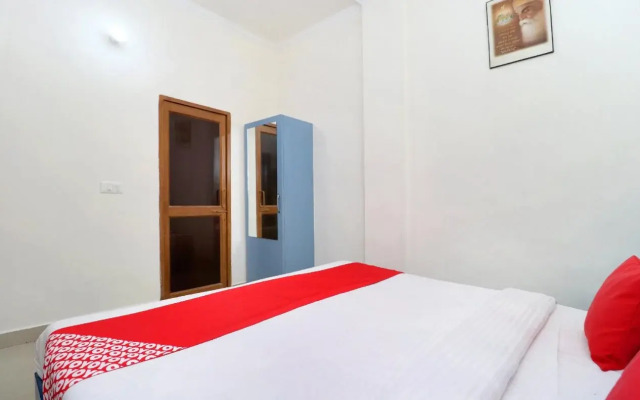 OYO 27669 Harkirat Niwas