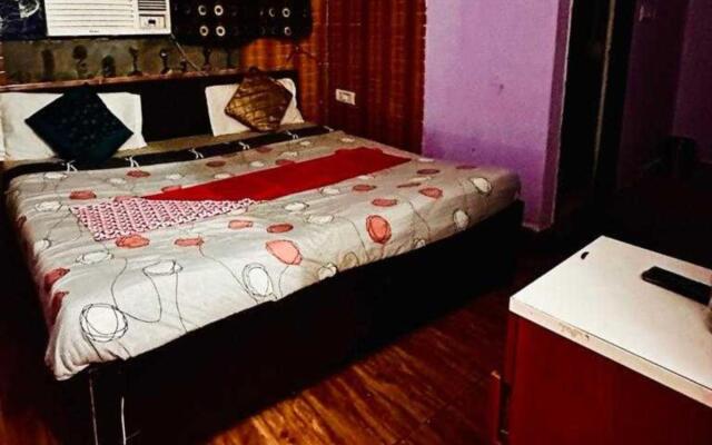 OYO HOME 80822K Cozy Stay