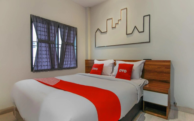 Capital O 3476 Millenium Inn