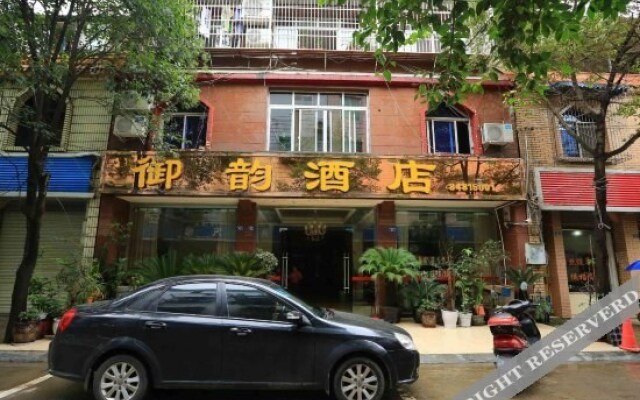 Yuyun Hotel