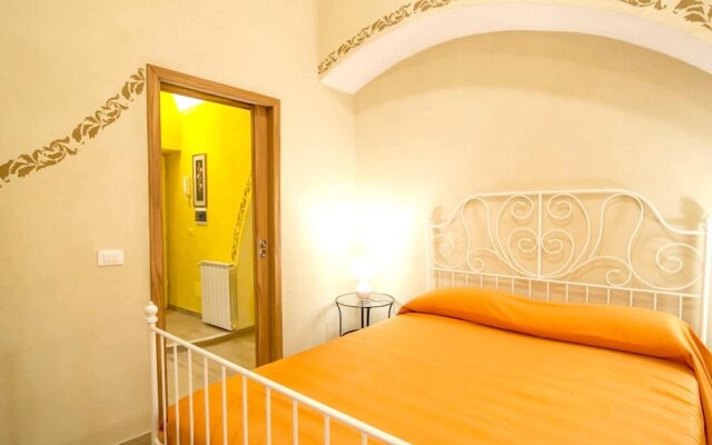 Apartment With one Bedroom in Roma, With Wifi