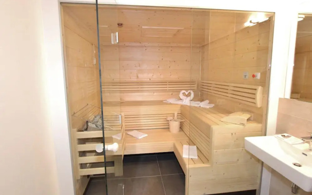 Luxury Chalet in Saalbach-Hinterglemm near Ski Area