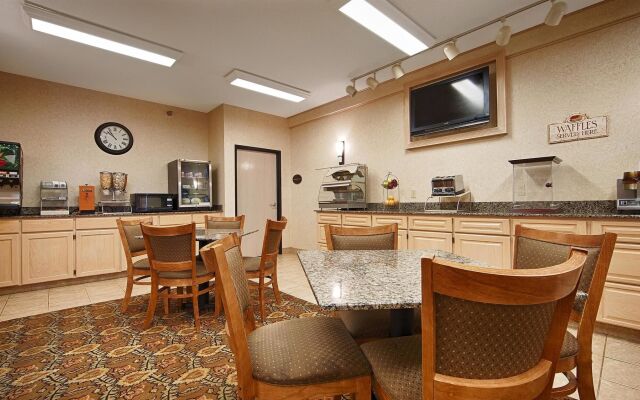 Best Western Macomb Inn