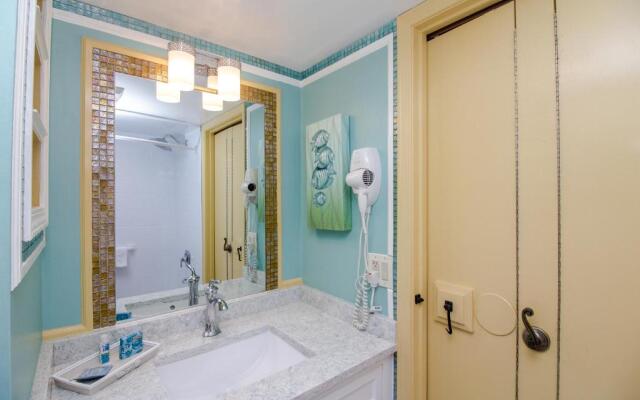 Beacher’s Lodge Oceanfront Suites