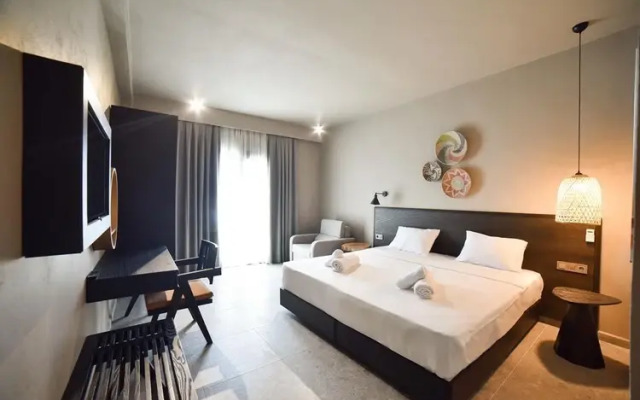 Kotinos Beach Hotel