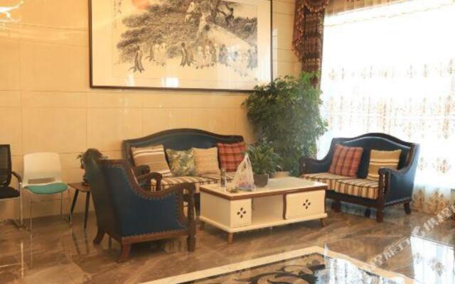 Super 8 Hotel (Peixian lingchuang international store)