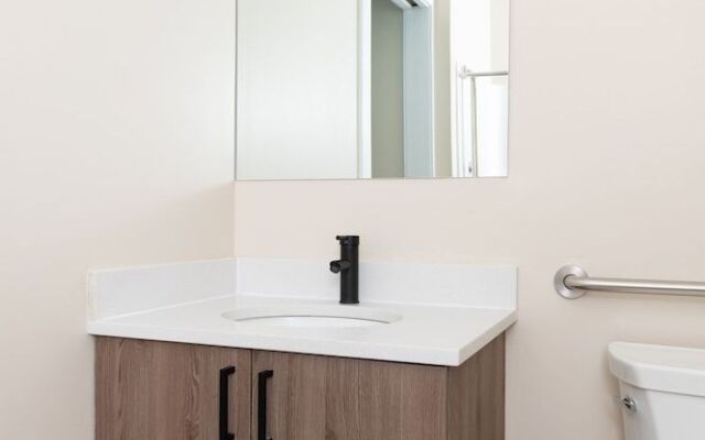 Sonder by Marriott Bonvoy Jewelers Row Apartments Millenium Park