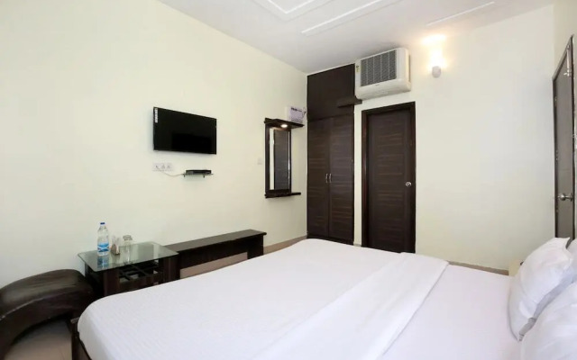 Trumpets Hotel by OYO Rooms