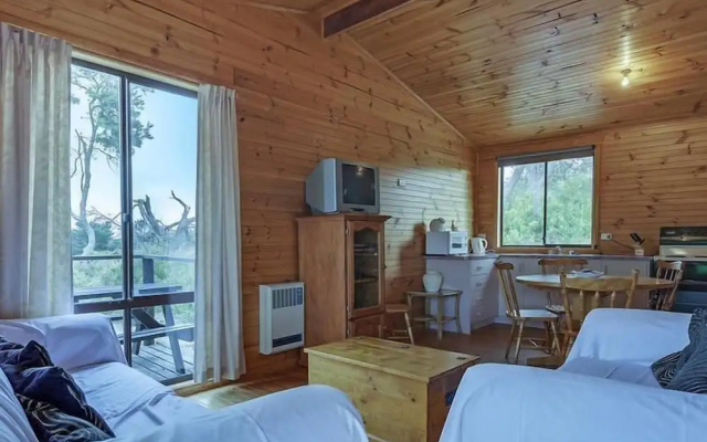 Steeles Island Retreat