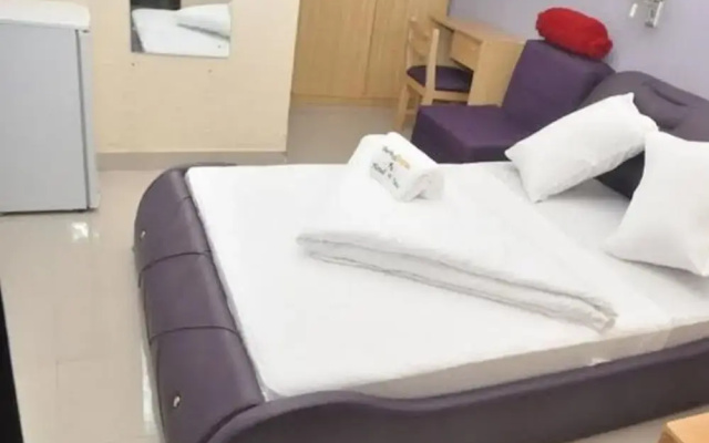 Sheriffyt Royale Hotel and Suites
