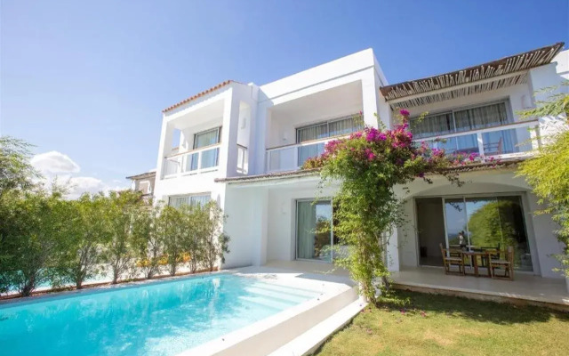 Destino Five Ibiza - 5-Star Grand Luxe Resort