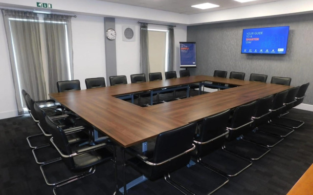 Holiday Inn Express Nuneaton by IHG